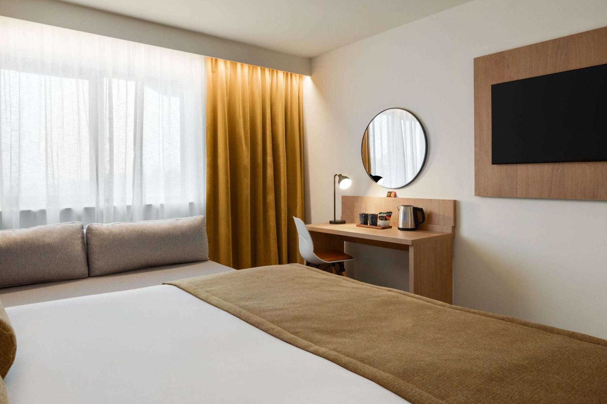 Hotel Super 8 By Wyndham Durham Zewnętrze zdjęcie